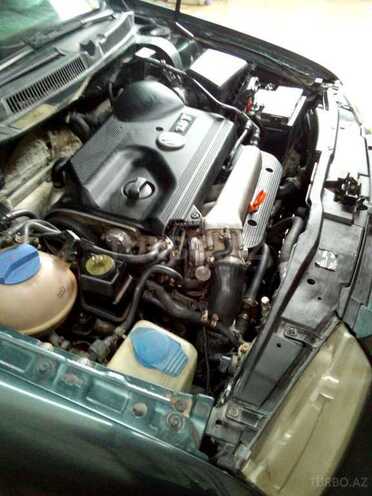 Volkswagen Jetta 2004, 220,000 km - 2.0 l - Bakı