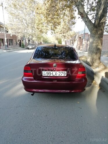 Opel Vectra 1997, 120,000 km - 1.6 l - Gəncə