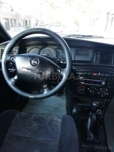 Opel Vectra 1997, 120,000 km - 1.6 l - Gəncə