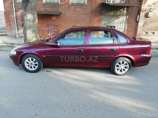 Opel Vectra 1997, 120,000 km - 1.6 l - Gəncə
