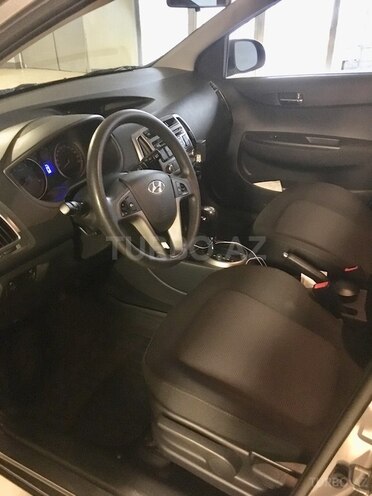 Hyundai i20 2013, 36,000 km - 1.4 l - Bakı