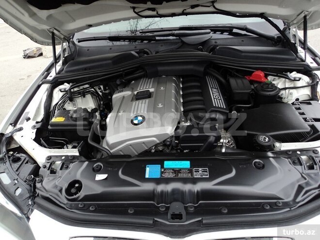 BMW 525 2006, 158,000 km - 2.5 л - Bakı