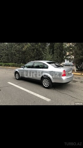 Volkswagen Passat 2003, 320,000 km - 1.8 l - Sumqayıt