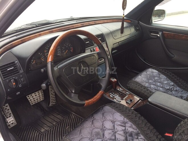 Mercedes C 240 1998, 165,000 km - 2.4 l - Sumqayıt