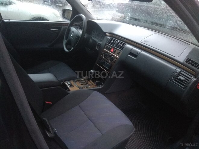 Mercedes E 320 2000, 288,726 km - 3.2 л - Bakı
