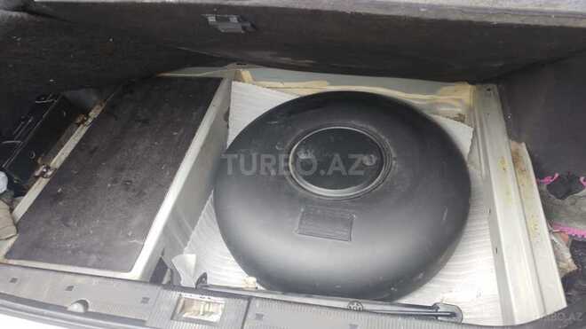 Mercedes E 280 1999, 270,000 km - 2.8 l - Bakı