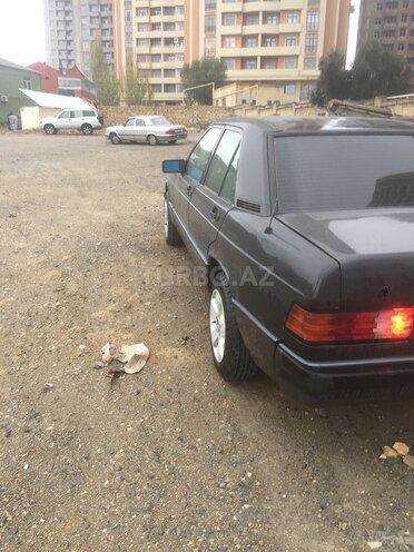 Mercedes 190 1992, 324,152 km - 1.8 l - Bakı