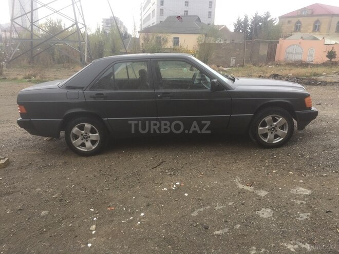Mercedes 190 1992, 324,152 km - 1.8 l - Bakı