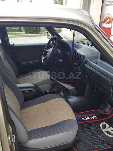 GAZ 31105 2004, 70,000 km - 2.3 l - Lənkəran