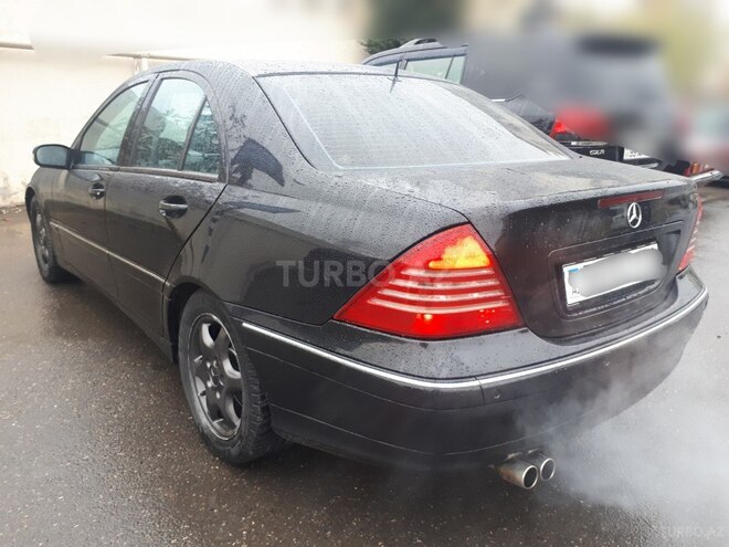 Mercedes C 240 2002, 250,000 km - 2.4 l - Bakı