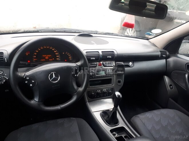 Mercedes C 240 2002, 250,000 km - 2.4 l - Bakı