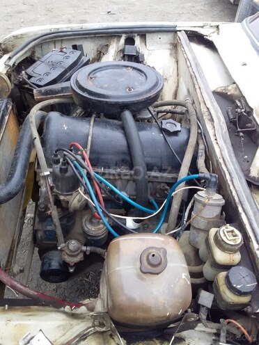 LADA (VAZ) 2106 1980, 354,322 km - 1.6 л - Salyan