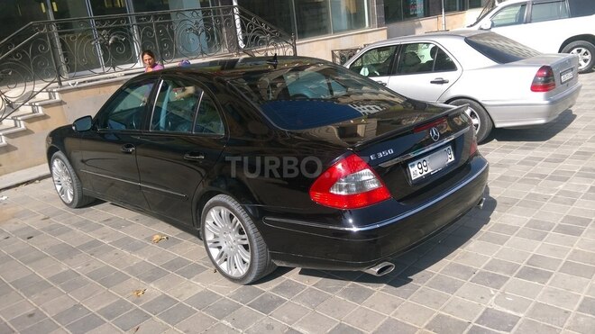Mercedes E 350 2006, 211,000 km - 3.5 l - Bakı