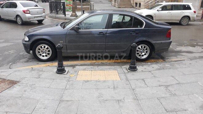 BMW 320 2001, 187,000 km - 2.2 l - Bakı