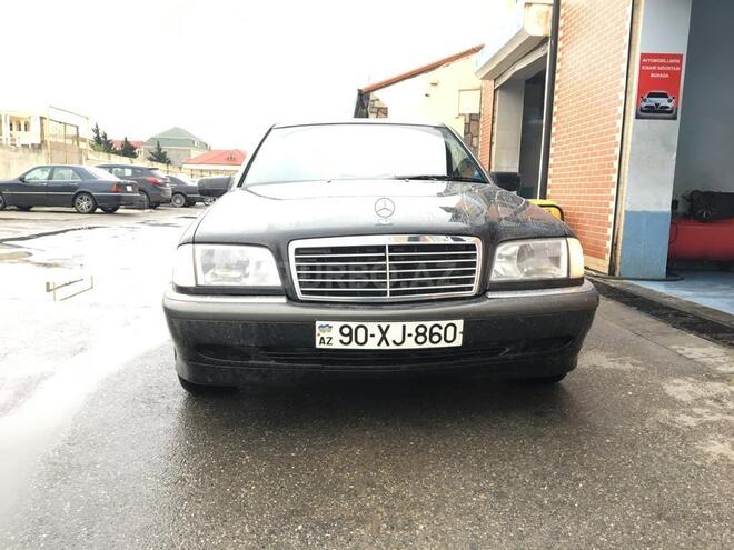 Mercedes C 200 1998, 280,000 km - 2.0 л - Bakı