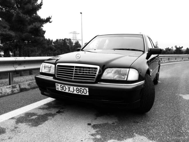 Mercedes C 200 1998, 280,000 km - 2.0 л - Bakı