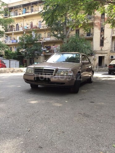 Mercedes C 180 1993, 282,926 km - 1.8 l - Bakı