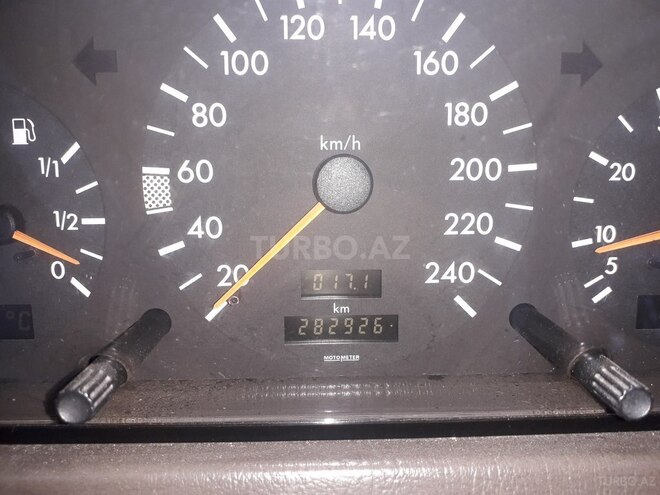 Mercedes C 180 1993, 282,926 km - 1.8 l - Bakı