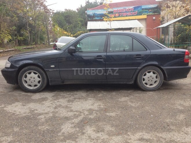 Mercedes C 220 1995, 296,745 km - 2.2 l - Bakı