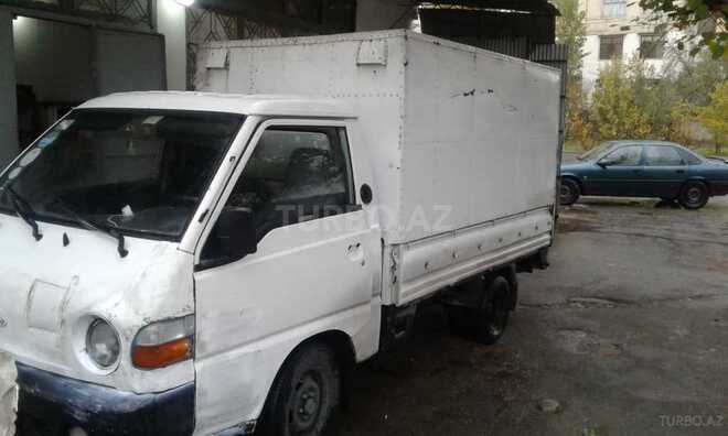 Hyundai H 100 1998, 235,212 km - 2.5 l - Bakı