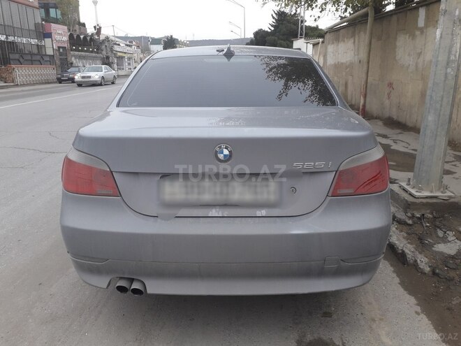 BMW 525 2004, 215,000 km - 2.5 l - Bakı