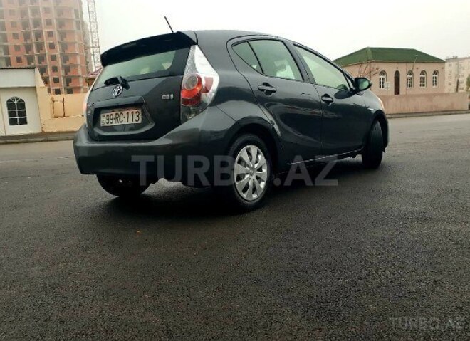 Toyota Prius 2013, 64,200 km - 1.5 l - Bakı