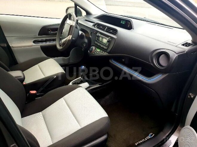 Toyota Prius 2013, 64,200 km - 1.5 l - Bakı