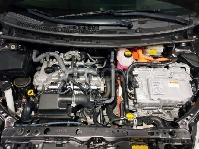 Toyota Prius 2013, 64,200 km - 1.5 l - Bakı