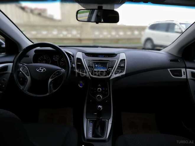 Hyundai Elantra 2015, 51,000 km - 1.8 л - Bakı