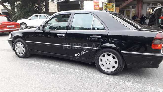 Mercedes C 230 1999, 241,755 km - 2.3 l - Bakı