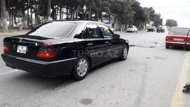 Mercedes C 230 1999, 241,755 km - 2.3 l - Bakı