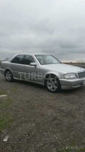 Mercedes C 240 2000, 169,000 km - 2.4 л - Sabirabad