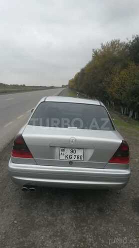 Mercedes C 240 2000, 169,000 km - 2.4 л - Sabirabad