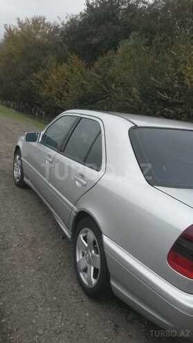 Mercedes C 240 2000, 169,000 km - 2.4 л - Sabirabad
