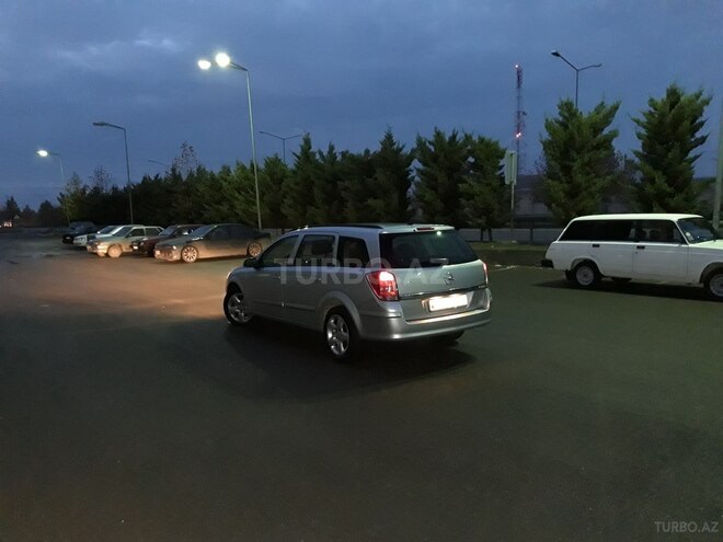 Opel Astra 2007, 198,000 km - 1.9 l - Yevlax