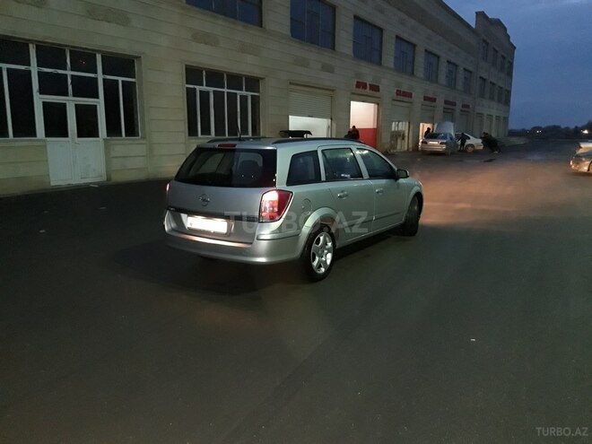 Opel Astra 2007, 198,000 km - 1.9 l - Yevlax