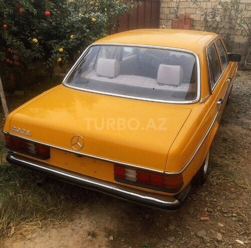 Mercedes E 230 1981, 400,000 km - 2.3 l - Bakı