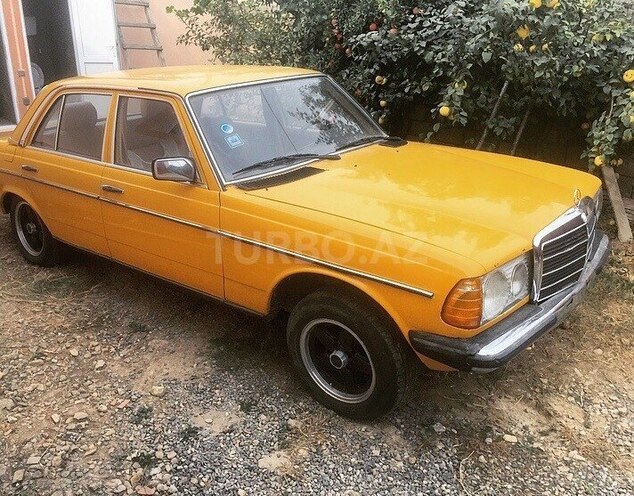 Mercedes E 230 1981, 400,000 km - 2.3 l - Bakı