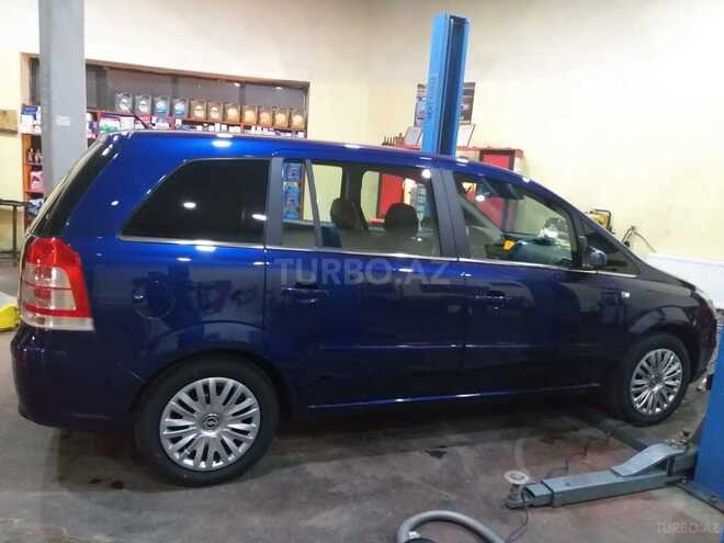 Opel Zafira 2005, 274,000 km - 2.2 l - Sumqayıt