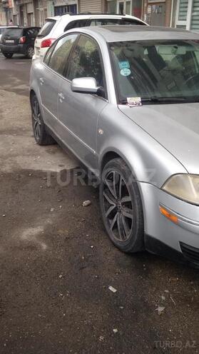 Volkswagen Passat 2002, 300,000 km - 1.8 л - Bakı