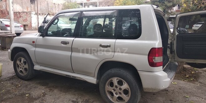 Mitsubishi Pajero io 2000, 990,230 km - 2.0 l - Bakı