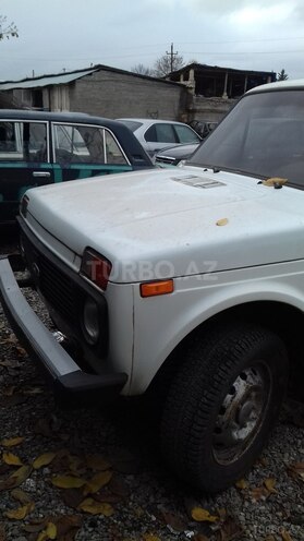 LADA (VAZ) Niva 2014, 25,000 km - 1.7 l - Quba