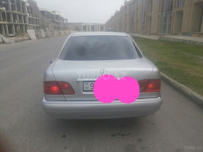 Mercedes E 230 1995, 333,000 km - 0.2 l - Bakı