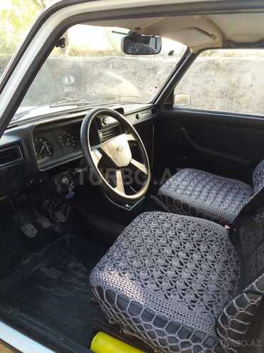 LADA (VAZ) 2107 2009, 70,000 km - 1.6 l - Salyan
