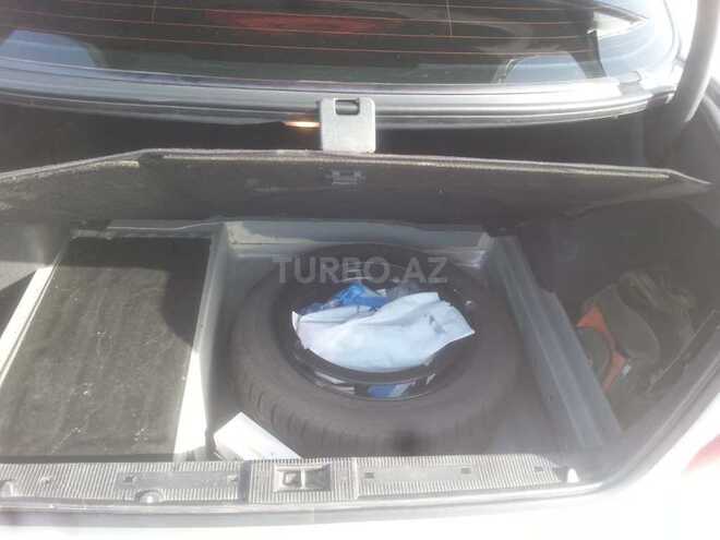 Mercedes E 240 2000, 222,150 km - 2.4 l - Salyan