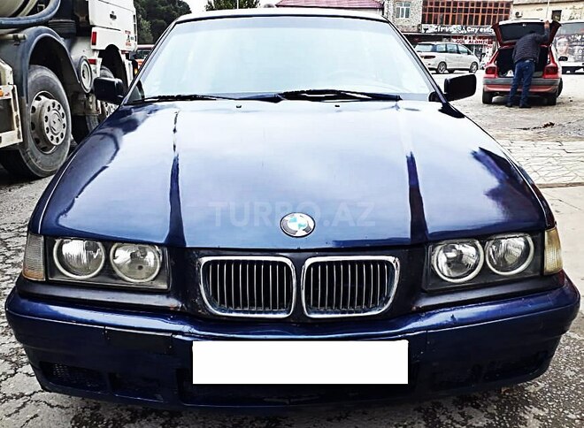 BMW 318 1993, 234,565 km - 1.8 l - Bakı