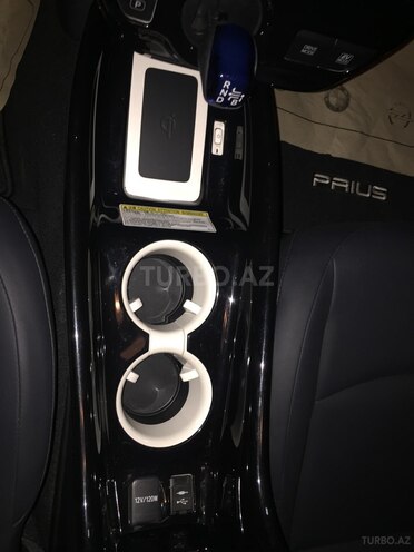 Toyota Prius 2016, 10,200 km - 1.8 l - Bakı