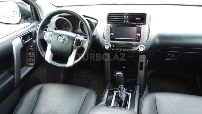 Toyota Prado 2010, 118,000 km - 2.7 л - Bakı