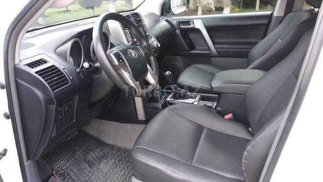 Toyota Prado 2010, 118,000 km - 2.7 л - Bakı