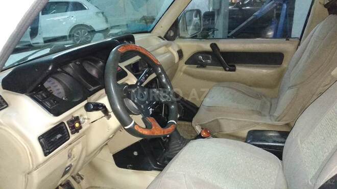 Mitsubishi Pajero 1993, 350,000 km - 2.4 л - Bakı